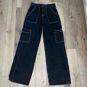 hollister cargo jeans